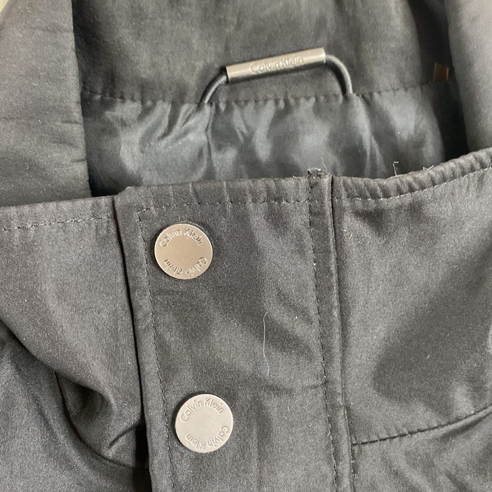 Calvin Klein waterproof jacket - Picture 2 of 7